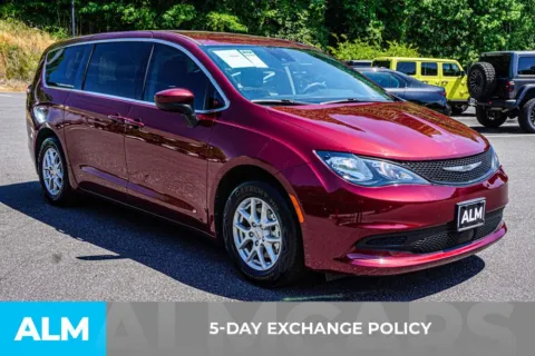 More photos of 2023 Chrysler Voyager LX at ALM Marietta, GA