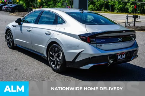 More photos of 2025 Hyundai Sonata SEL at ALM Marietta, GA