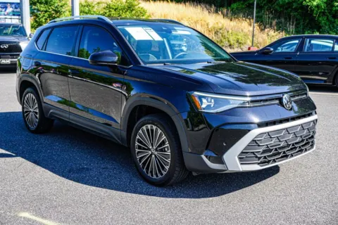 Another view of 2025 Volkswagen Taos 1.5T SE for sale in Marietta, GA at ALM Marietta