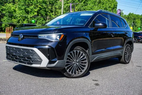 Black 2025 Volkswagen Taos 1.5T SE for sale in Marietta, GA