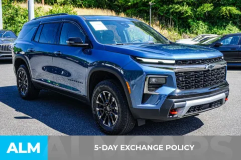 More photos of 2025 Chevrolet Traverse Z71 at ALM Marietta, GA