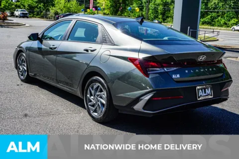 More photos of 2024 Hyundai Elantra SEL at ALM Marietta, GA