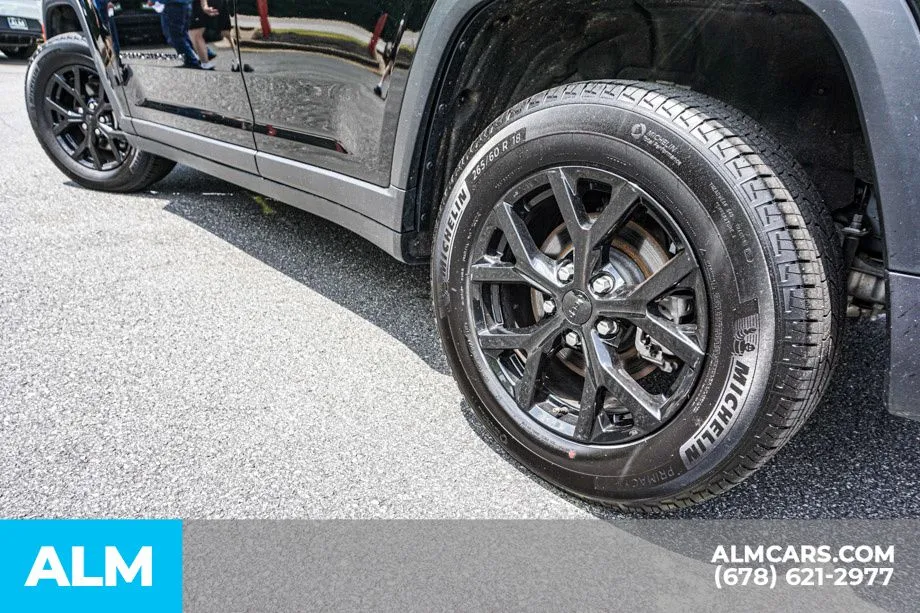 2025 Jeep Grand Cherokee Altitude - Photo 16