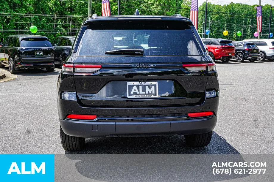 2025 Jeep Grand Cherokee Altitude - Photo 11