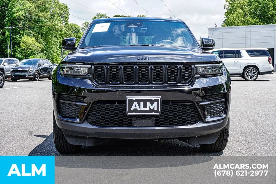 2025 Jeep Grand Cherokee Altitude - Photo 10