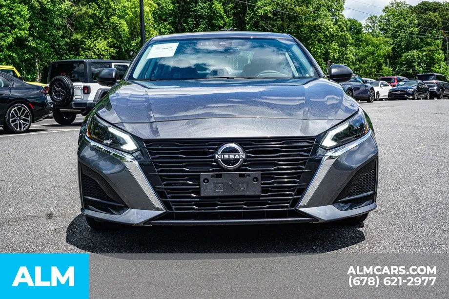 2025 Nissan Altima SV - Photo 10