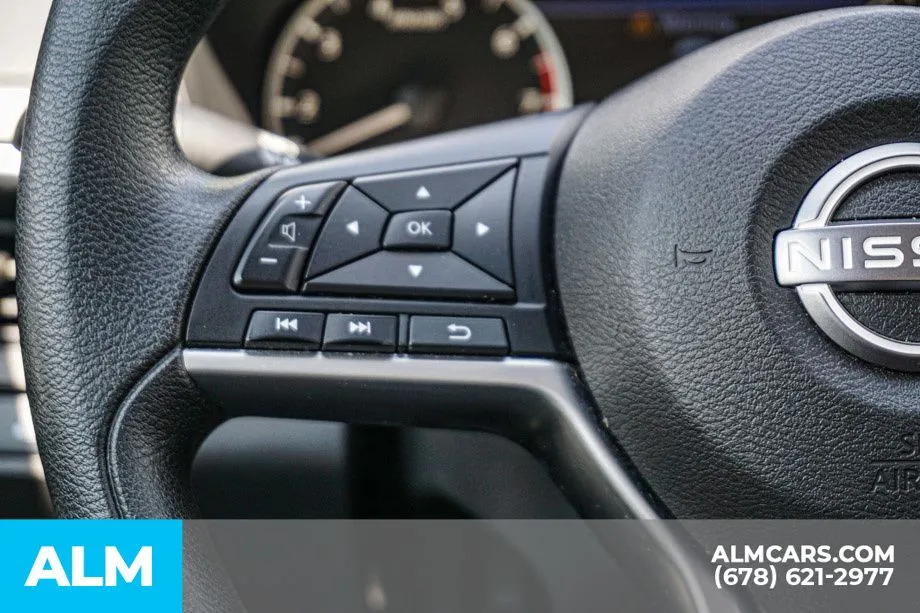 2025 Nissan Altima SV - Photo 29