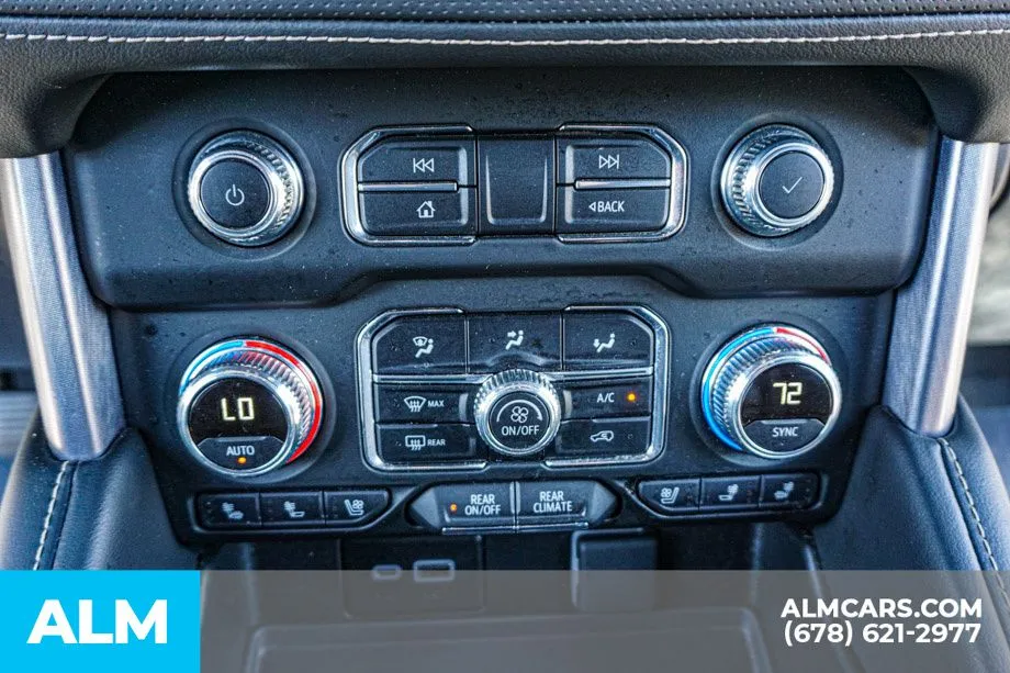 2024 GMC Yukon XL SLT - Photo 45