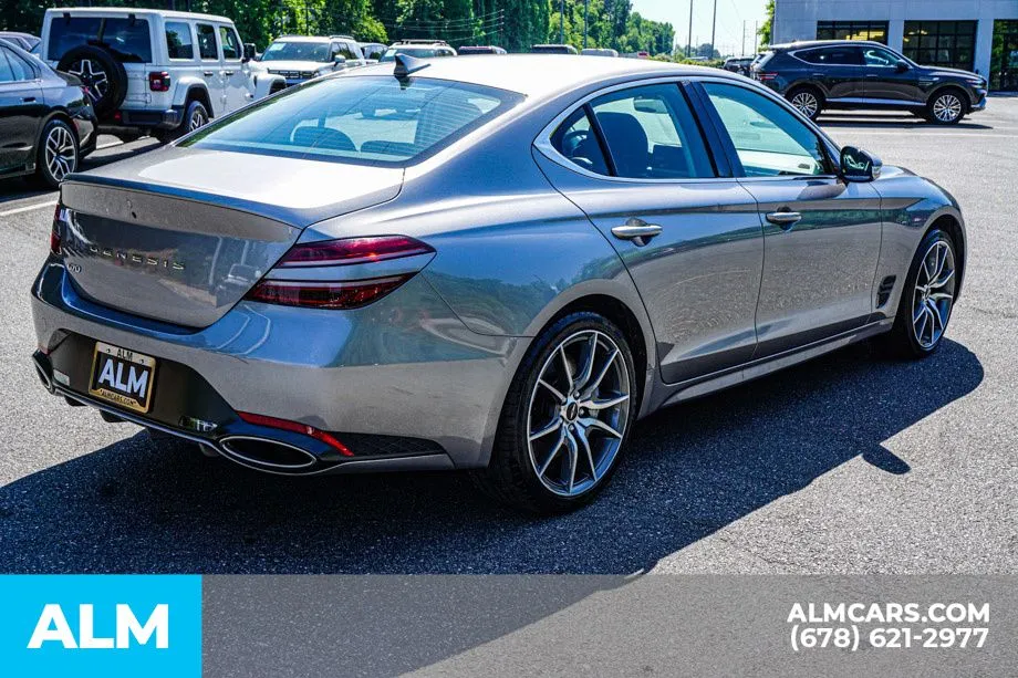 2025 GENESIS G70 Standard - Photo 6