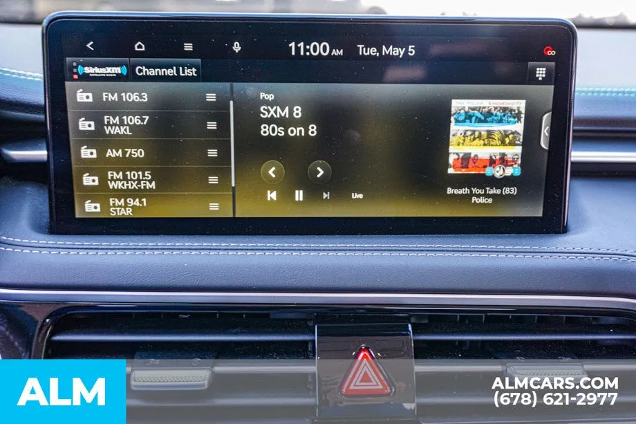 2025 GENESIS G70 Standard - Photo 38