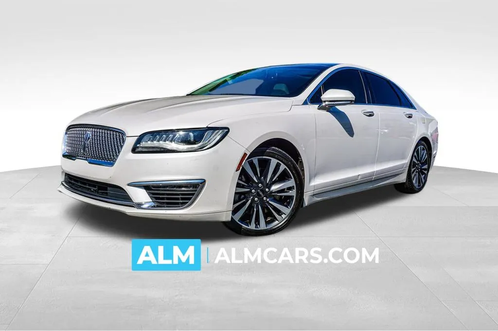 2017 Lincoln MKZ Reserve FWD's photo