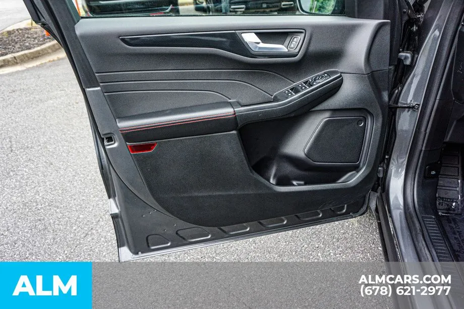2026 Ford Escape ST-Line - Photo 49