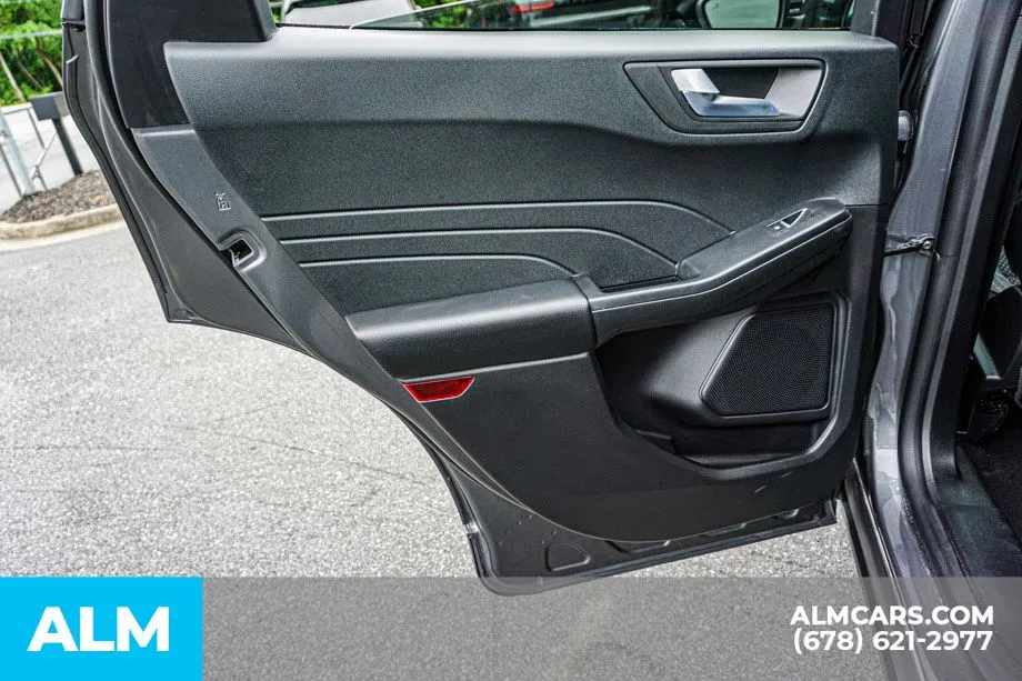 2026 Ford Escape ST-Line - Photo 52