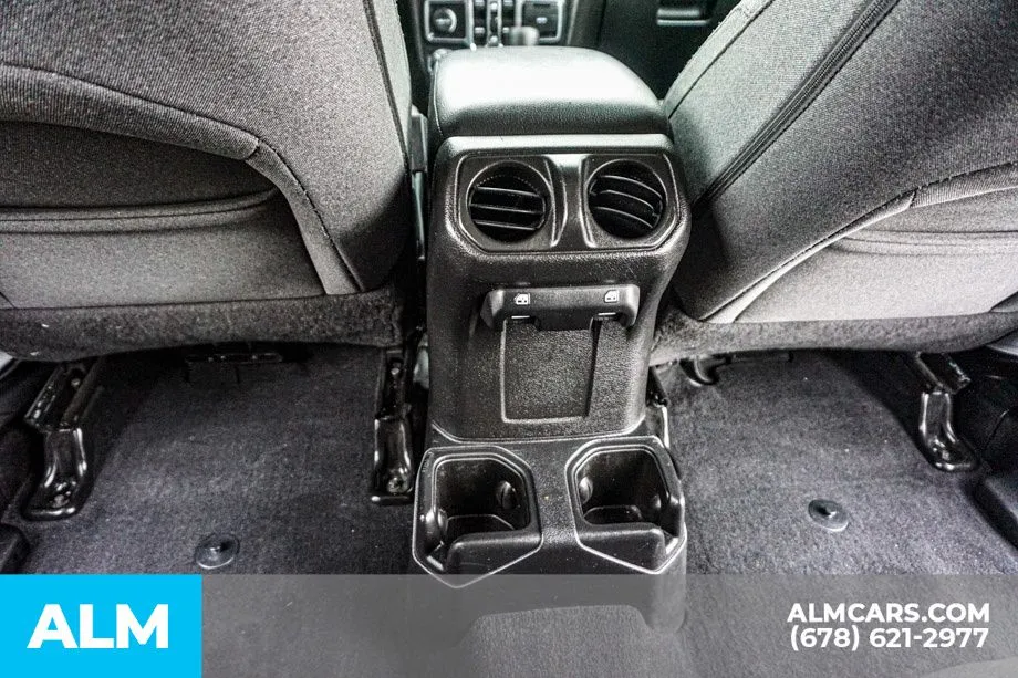 2025 Jeep Wrangler 4-Door Sport S - Photo 32