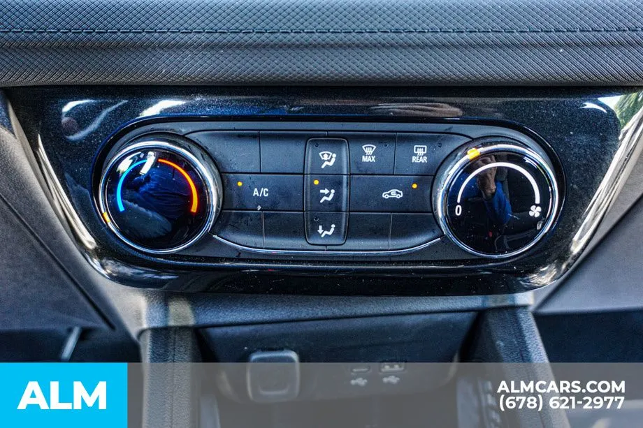2025 Chevrolet Trailblazer LT - Photo 40
