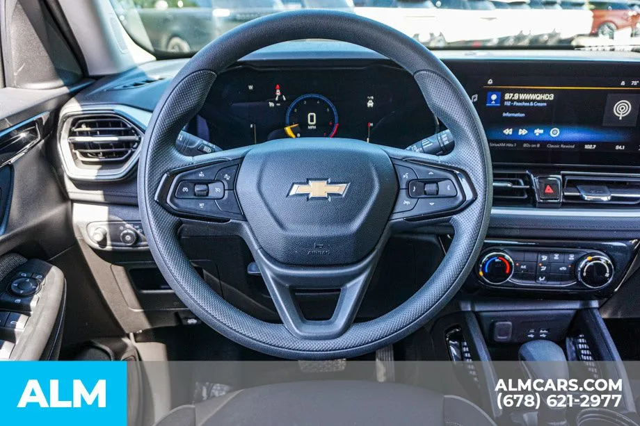 2025 Chevrolet Trailblazer LT - Photo 28