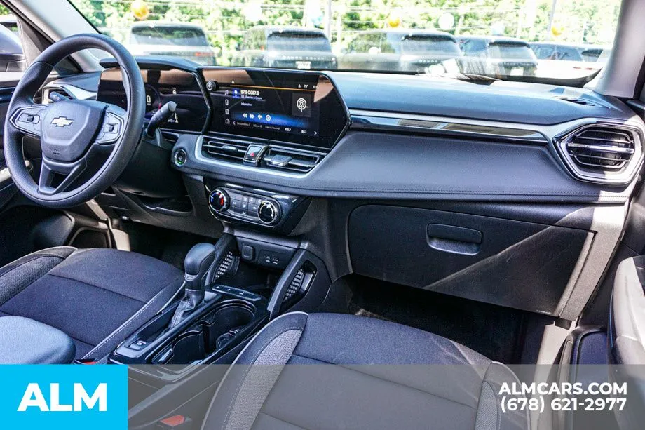 2025 Chevrolet Trailblazer LT - Photo 24