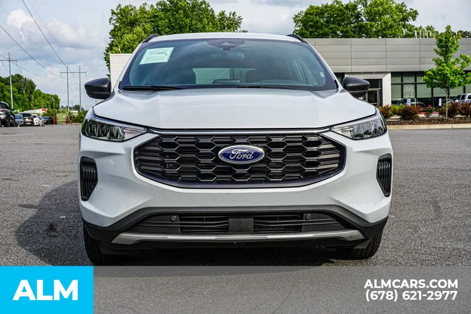 2026 Ford Escape ST-Line - Photo 10