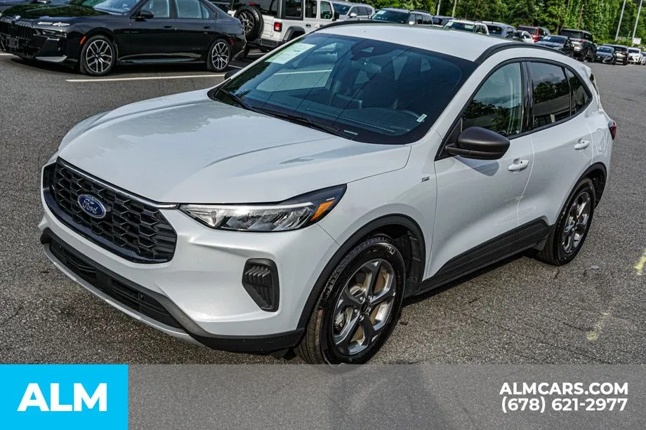 2026 Ford Escape ST-Line - Photo 15