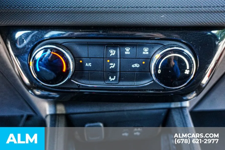 2025 Chevrolet Trailblazer LT - Photo 40
