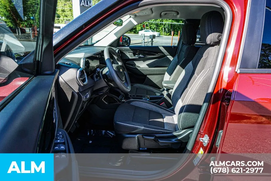 2025 Chevrolet Trailblazer LT - Photo 19