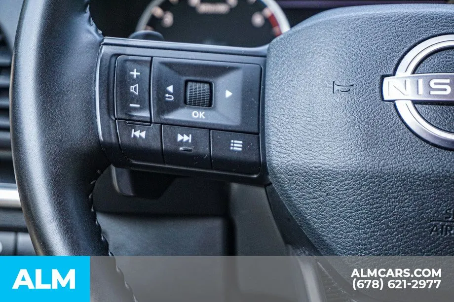 2025 Nissan Rogue SV - Photo 29