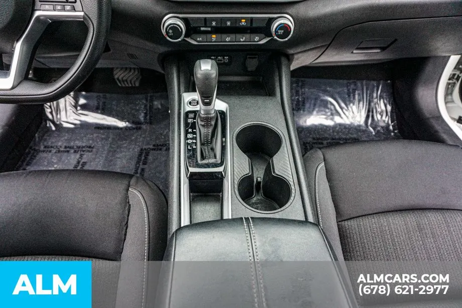 2025 Nissan Altima SV - Photo 39