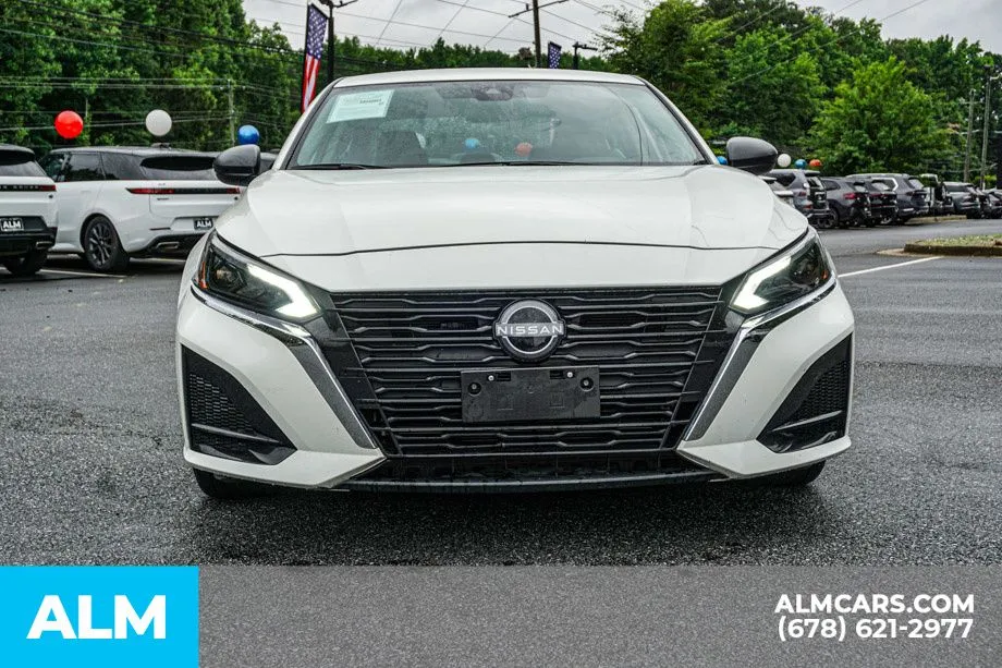 2025 Nissan Altima SV - Photo 10