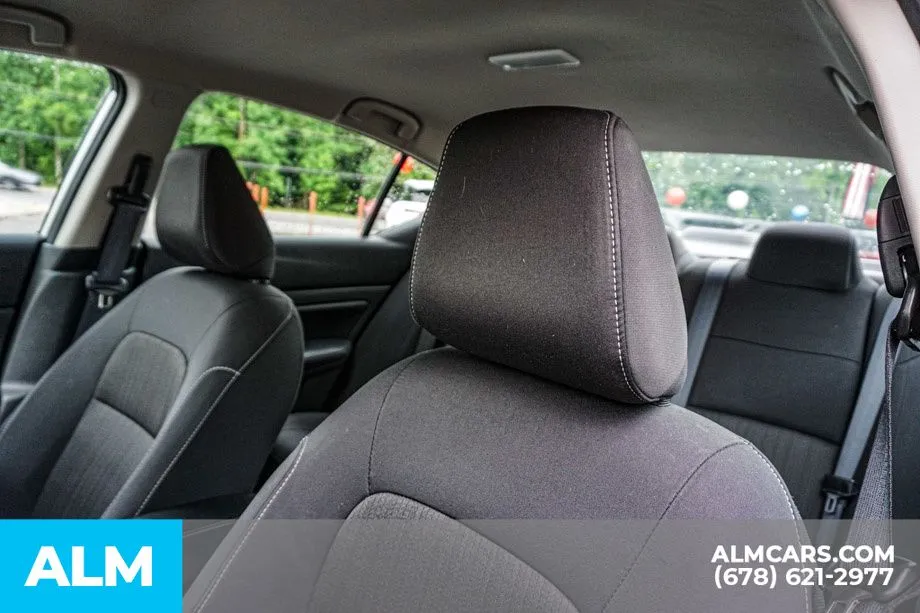 2025 Nissan Altima SV - Photo 18