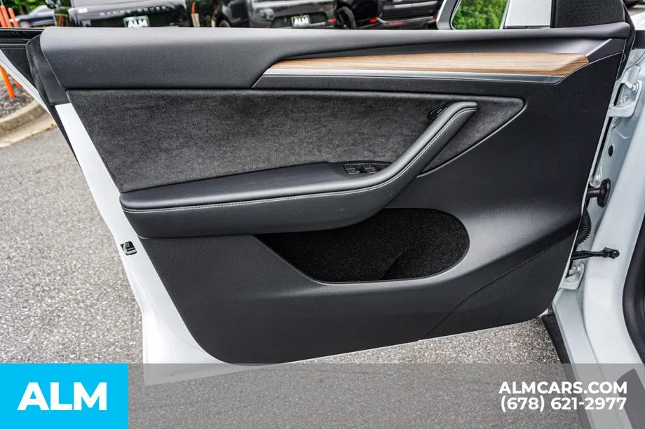 2023 Tesla Model Y Long Range - Photo 44