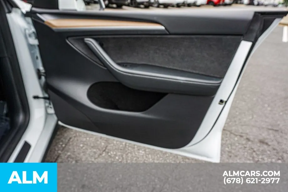 2023 Tesla Model Y Long Range - Photo 52