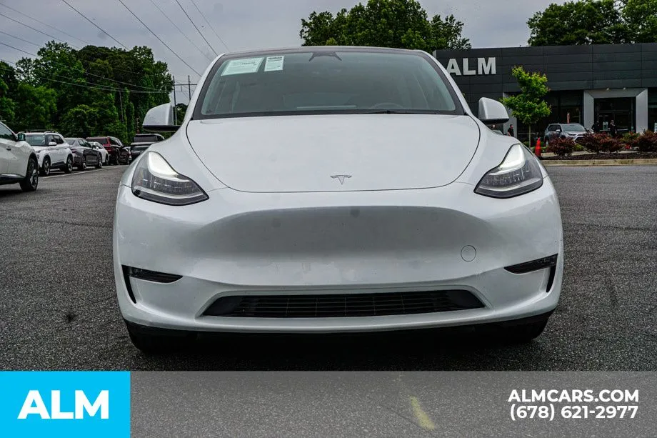 2023 Tesla Model Y Long Range - Photo 10