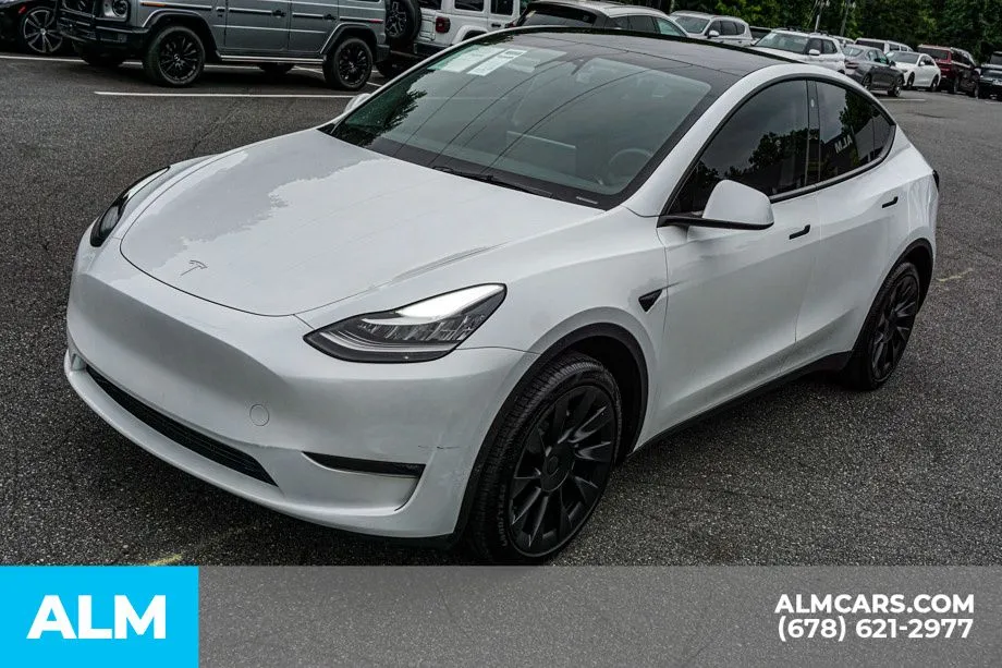 2023 Tesla Model Y Long Range - Photo 15
