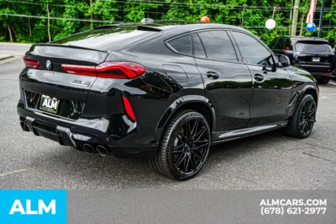 More photos of 2025 BMW X6 M at ALM Marietta, GA