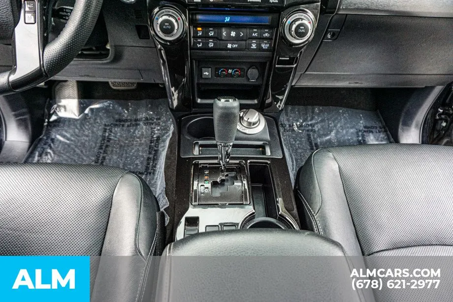 2020 Toyota 4Runner Night Shade - Photo 40