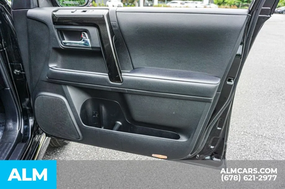 2020 Toyota 4Runner Night Shade - Photo 55