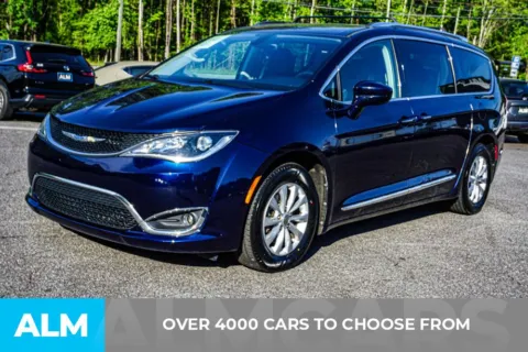Another view of 2019 Chrysler Pacifica Touring L for sale in Marietta, GA at ALM Marietta