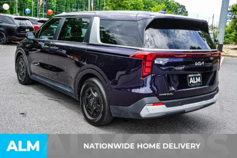 More photos of 2025 Kia Carnival LXS at ALM Marietta, GA