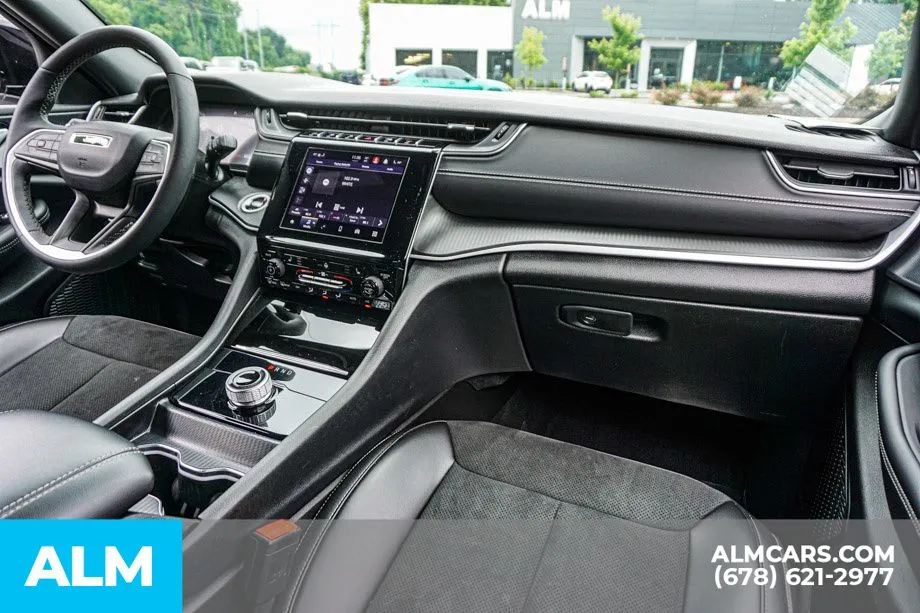 2025 Jeep Grand Cherokee Altitude - Photo 24