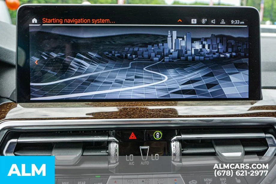 2025 BMW X4 30i - Photo 35