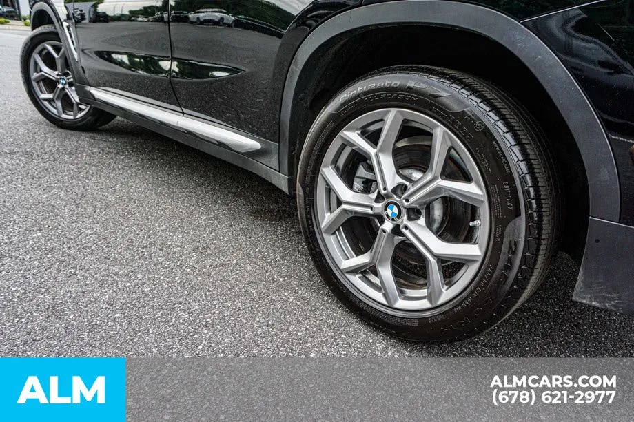 2025 BMW X4 30i - Photo 17
