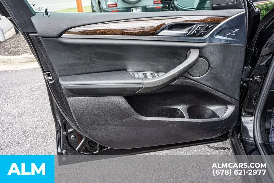 2025 BMW X4 30i - Photo 47