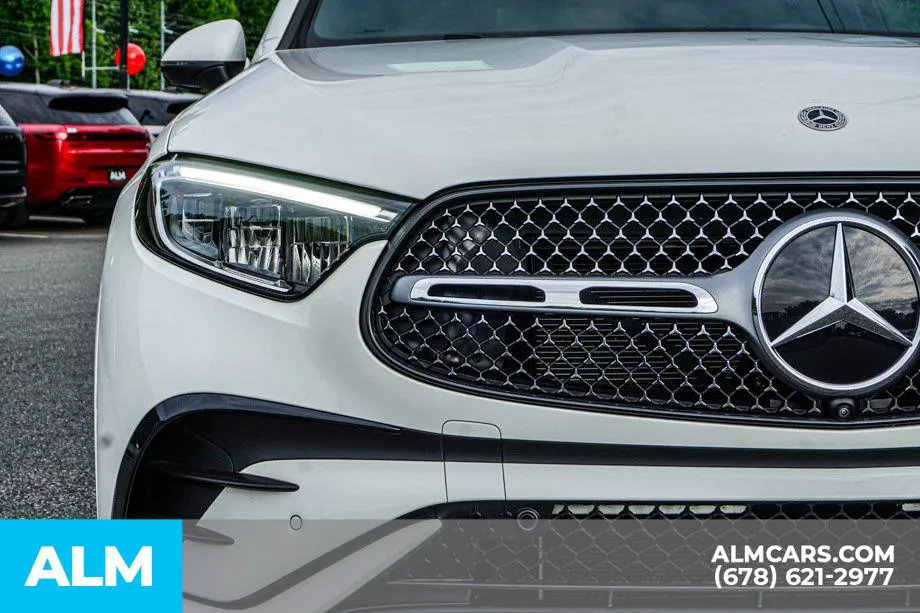 2025 Mercedes-Benz GLC Base - Photo 12