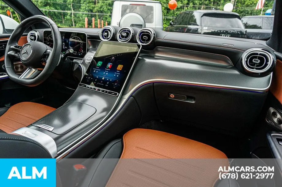 2025 Mercedes-Benz GLC Base - Photo 24