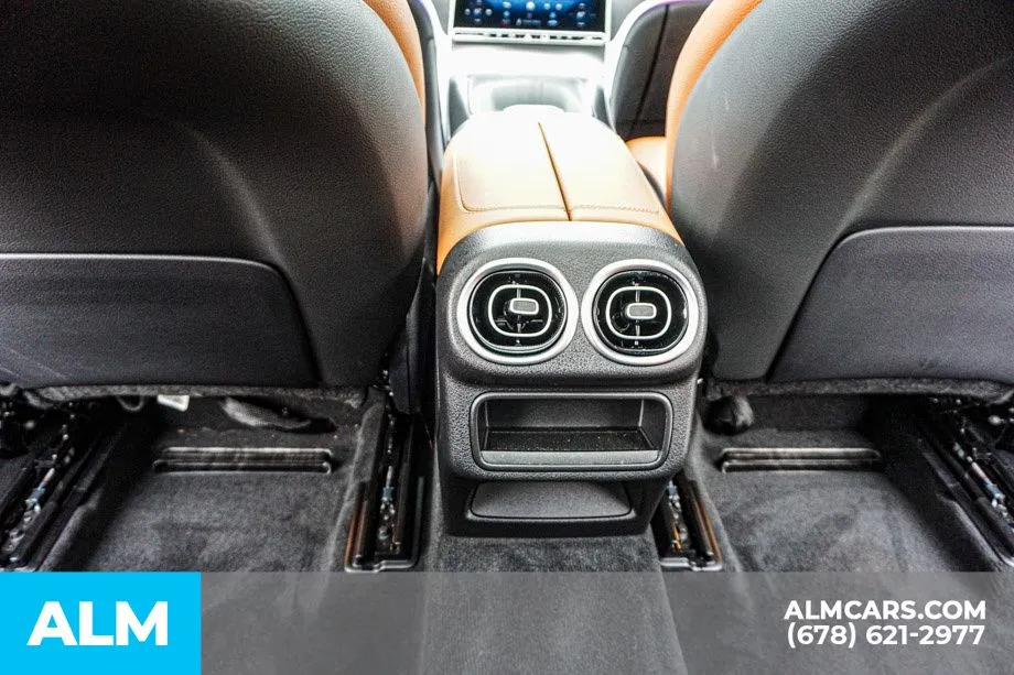 2025 Mercedes-Benz GLC Base - Photo 31