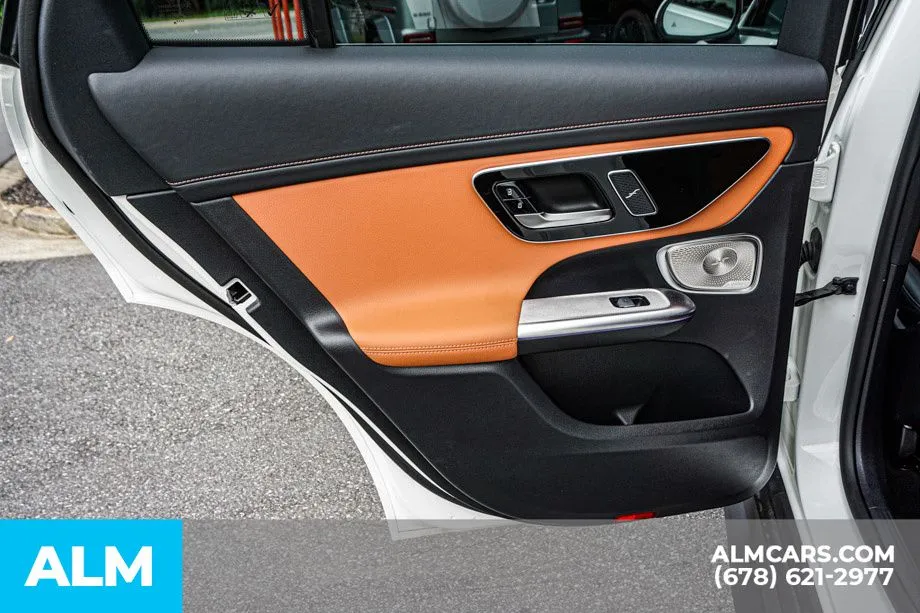 2025 Mercedes-Benz GLC Base - Photo 54