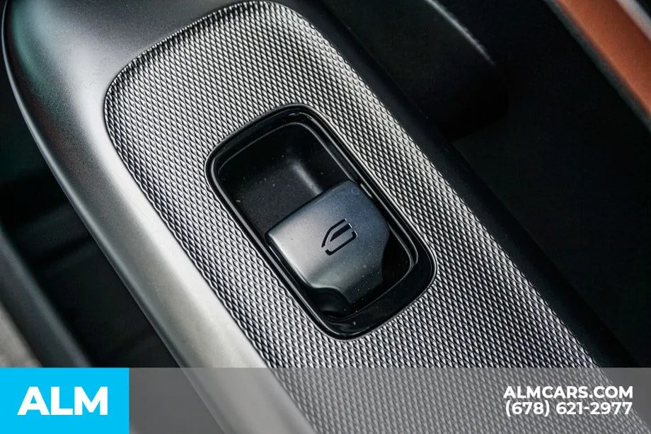 2025 Mercedes-Benz GLC Base - Photo 57