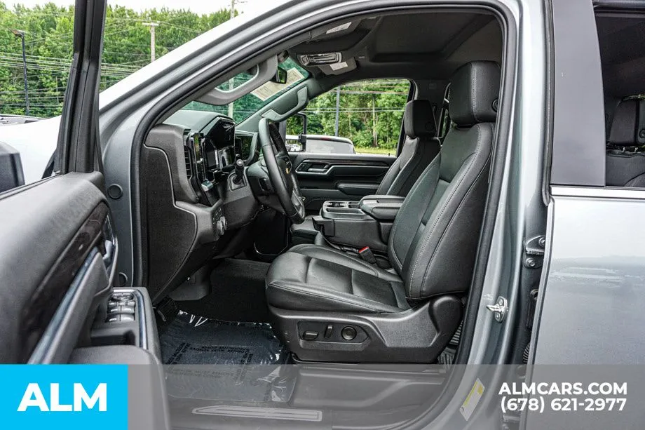 2026 Chevrolet Silverado 2500HD LTZ - Photo 19