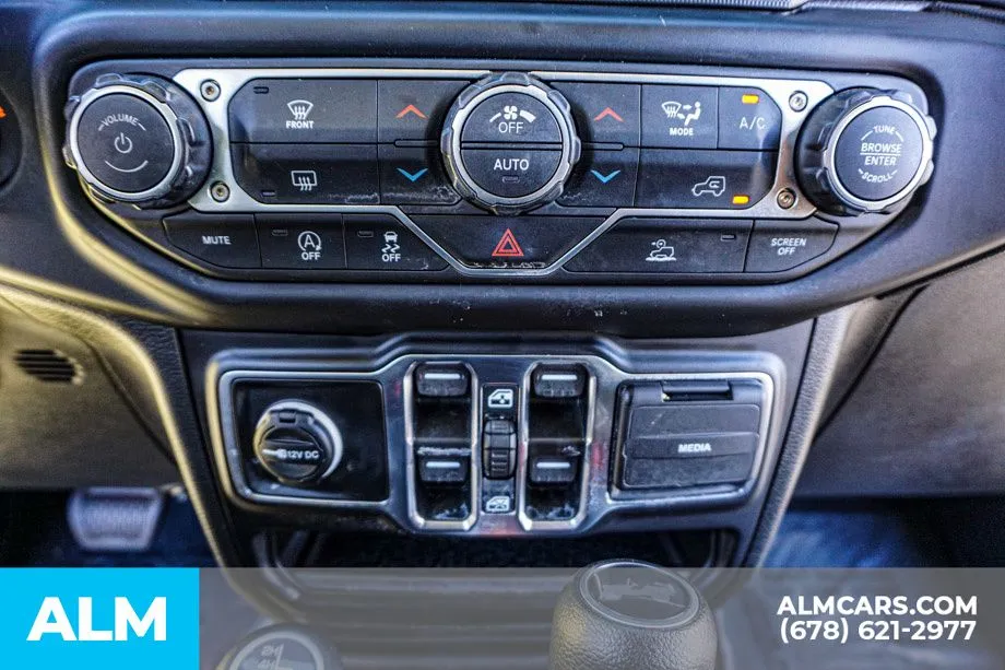 2023 Jeep Wrangler 4-Door High Tide - Photo 40