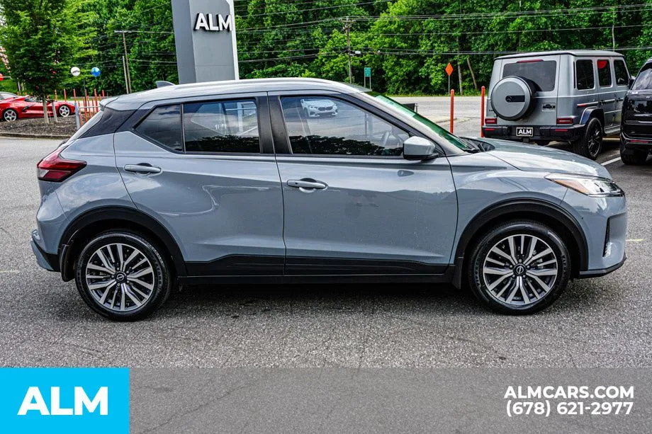 2023 Nissan Kicks SV - Photo 9